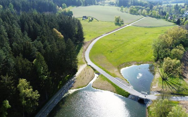 Stavba roku Kraje Vysočina: hlasujte pro projekt Malá vodní nádrž Dobroslava ve veřejném hlasování
